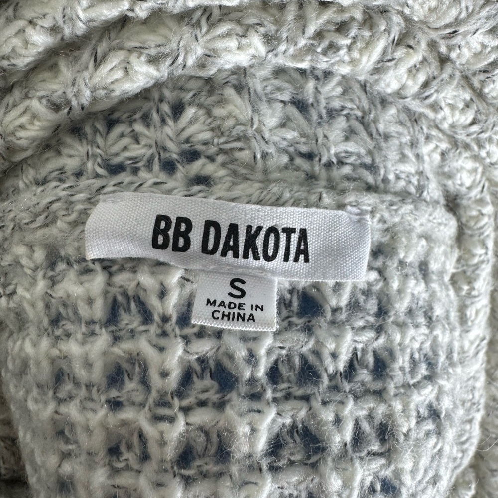 BB Dakota Soft Grey Cowl Neck Sweater - Picture 3 of 5